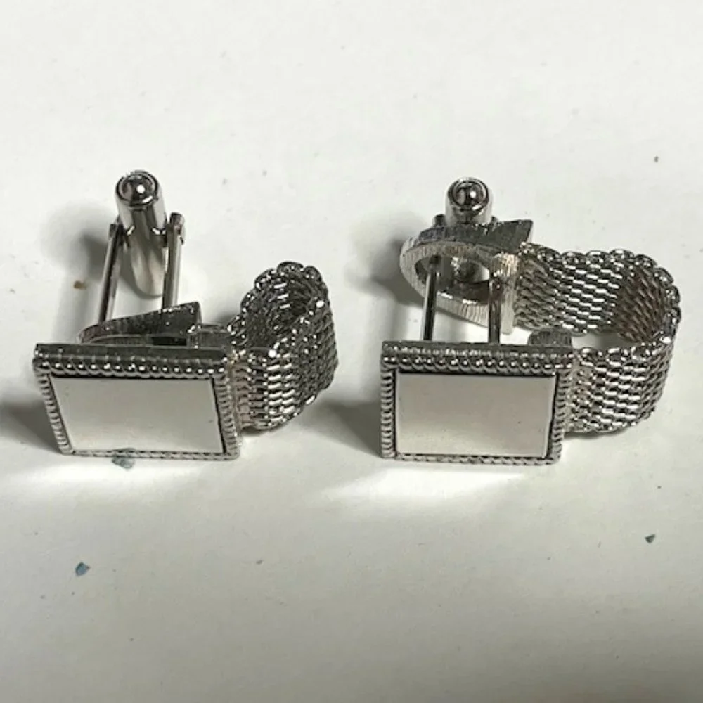 VTG Silver Tone Mesh Wrap Square Frame Flip Cufflinks Retro Gift